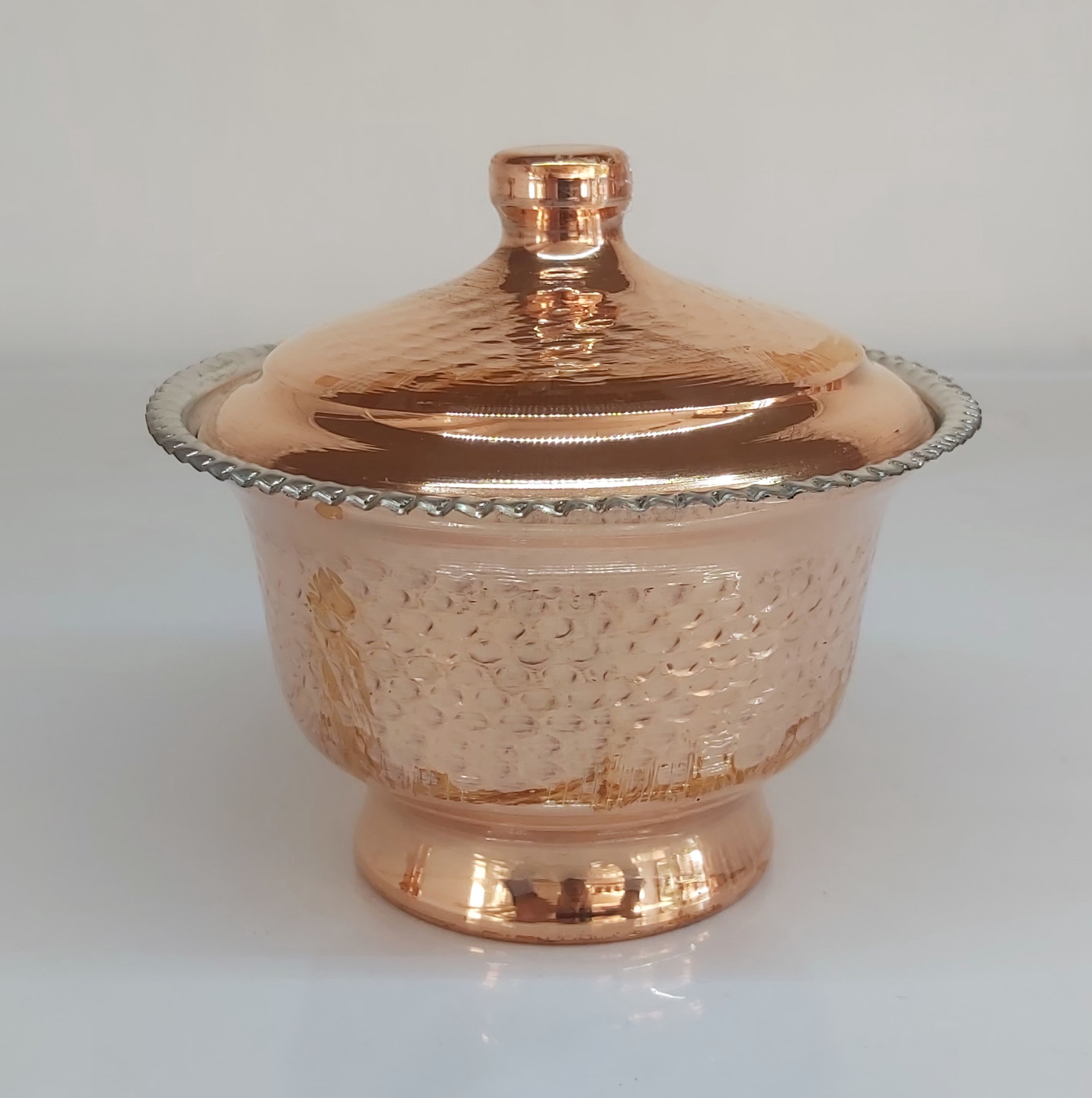 قندان مسی ته بوش