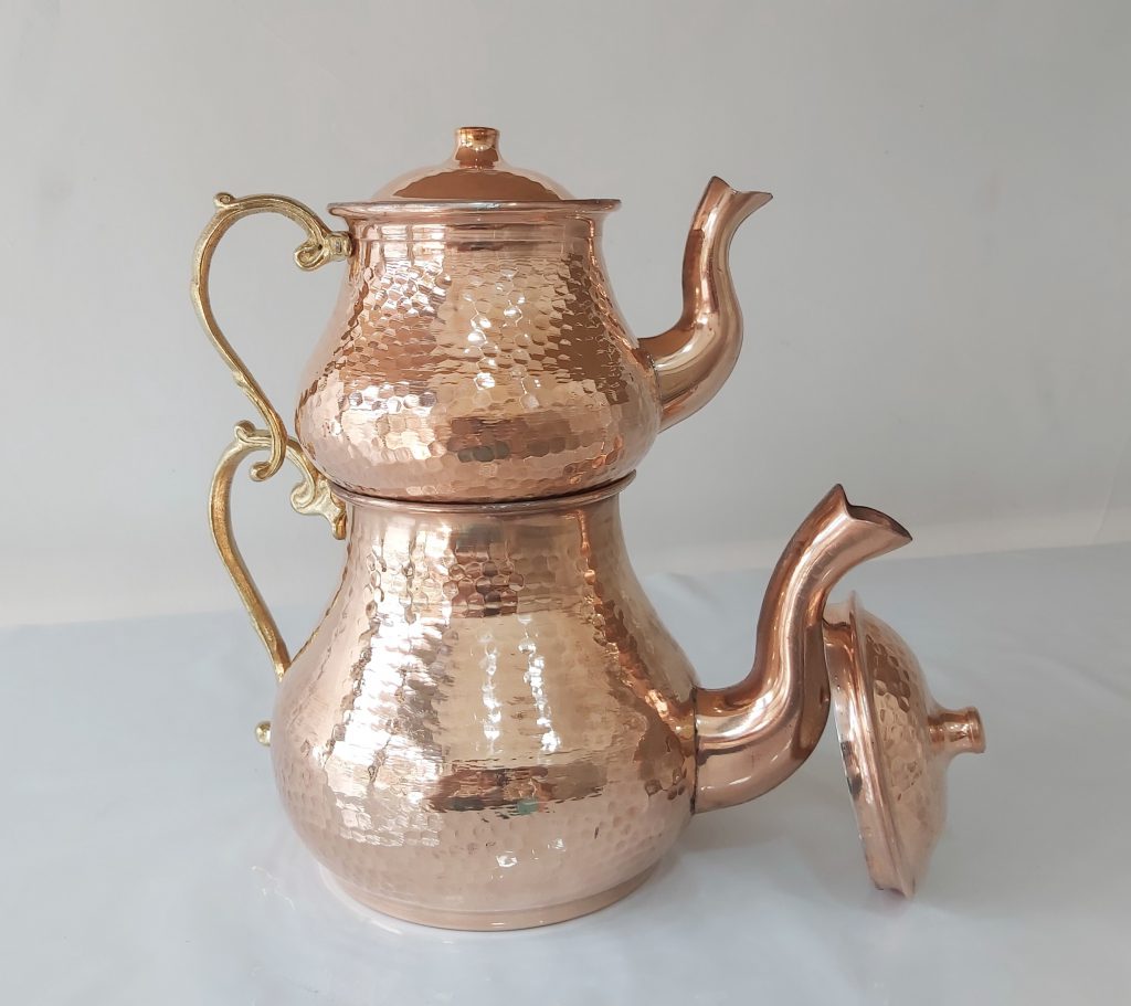 کتری قوری مسی کلاسیک دسته برنجی